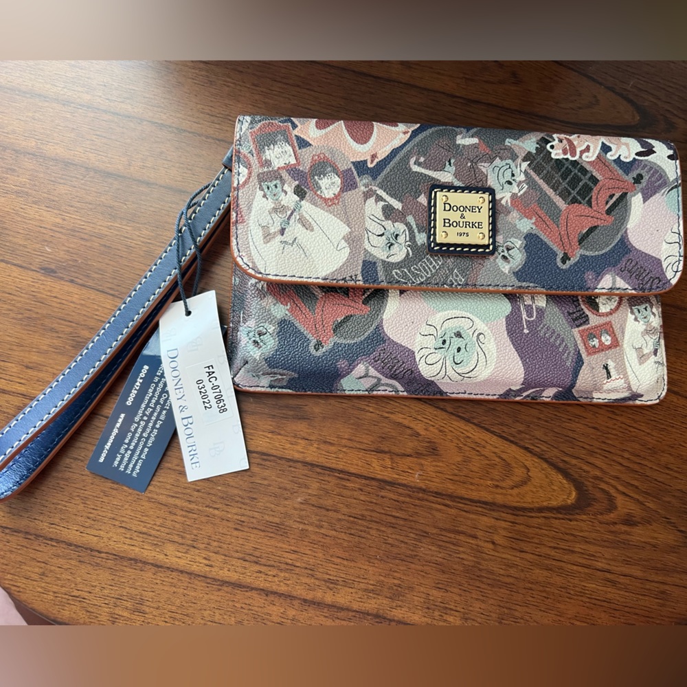 Dooney & Bourke Disney Wallet Wristlet The Haunted Mansion 2022 - Picture 3 of 12
